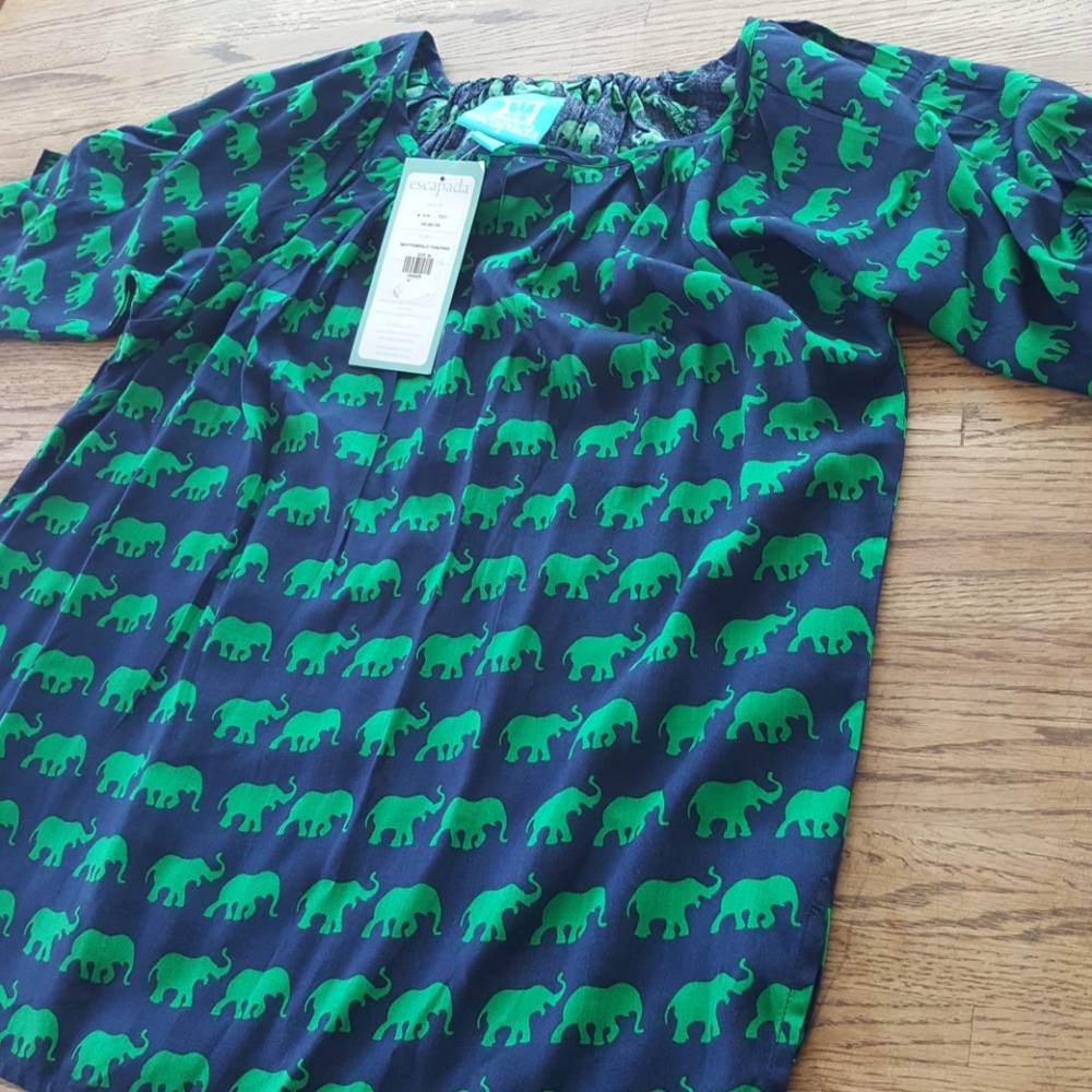 Escapada Elephant Print Short Sleeve Top - Picture 3 of 6